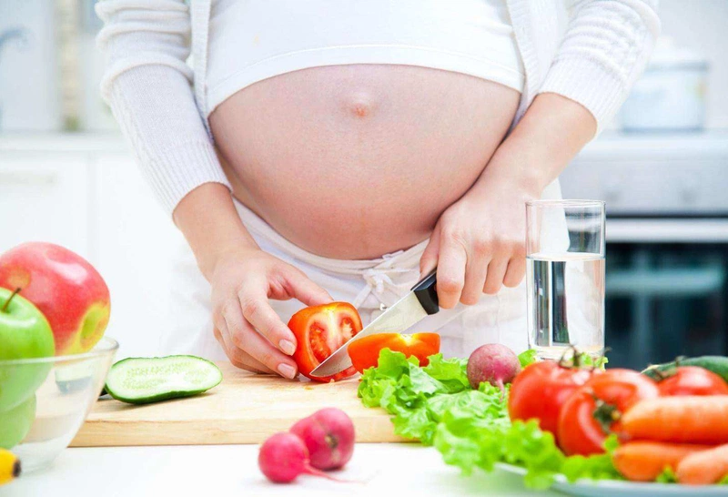 Bà thai ngộ độc thực phẩm nên ăn uống gì Bà bầu ngộ độc hoa màu nên nạp năng lượng gì